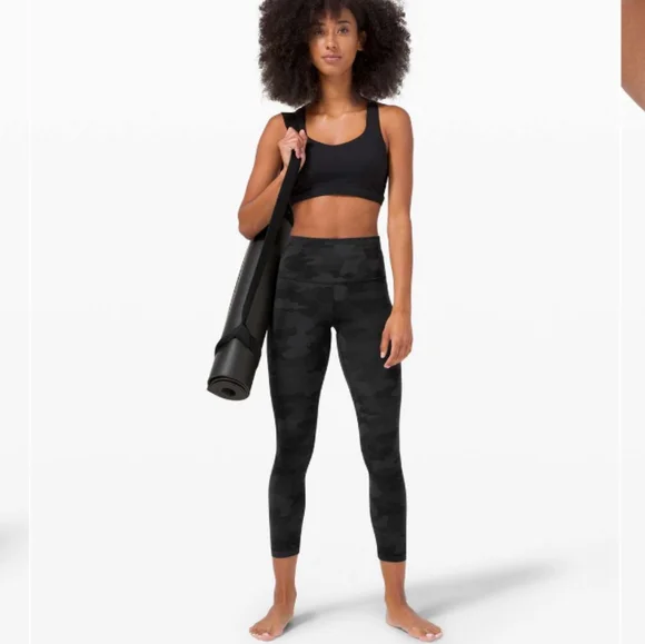 Lululemon align high rise crop 25" - Picture 3 of 7